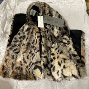 CHICO’S Faux Fur Scarf. NWT.